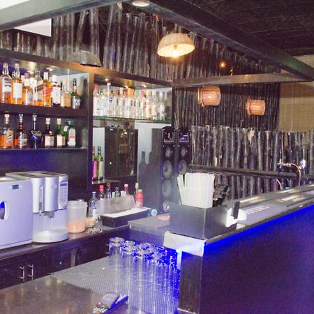 Hotel The Elite Suites Pune Bagian luar foto
