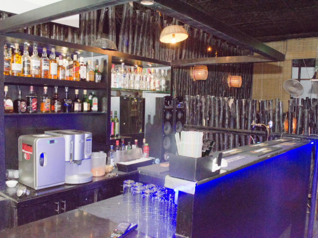 Hotel The Elite Suites Pune Bagian luar foto