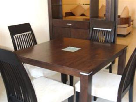 Hotel The Elite Suites Pune Bagian luar foto